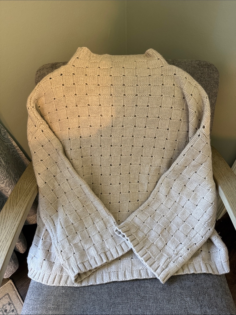 Banana Republic Cream Basketweave Crewneck Sweater